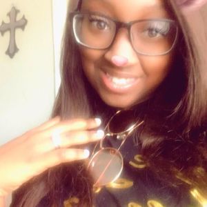 Meet your Posher, Brittani